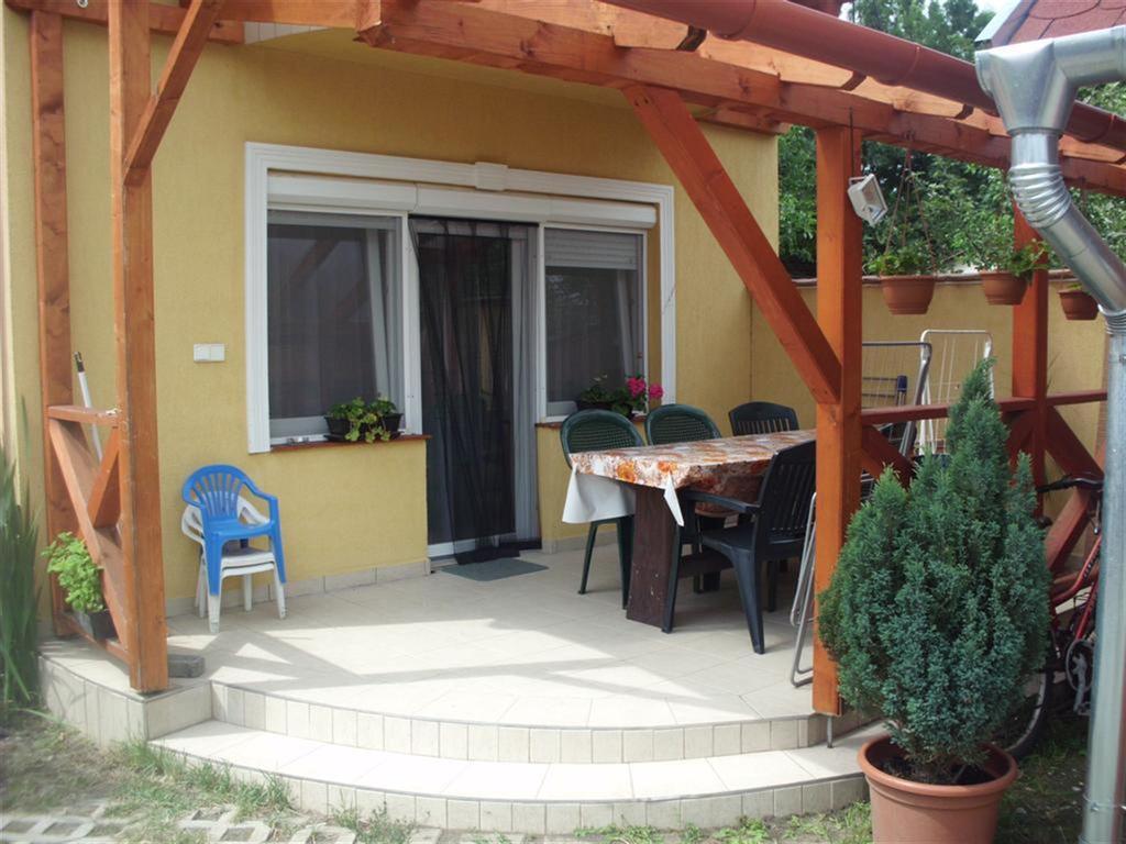 Hajdúszoboszló Andrea Apartman מראה חיצוני תמונה