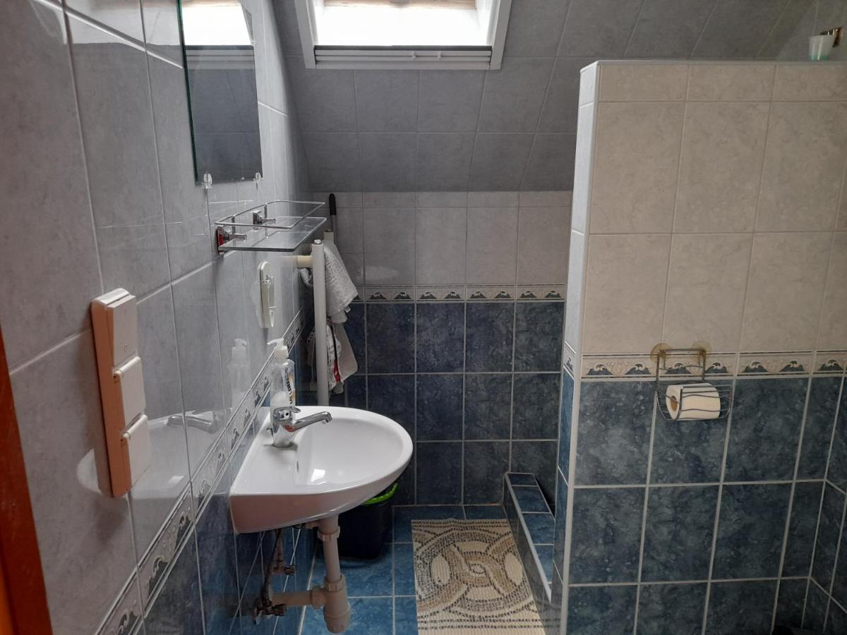 Hajdúszoboszló Andrea Apartman מראה חיצוני תמונה