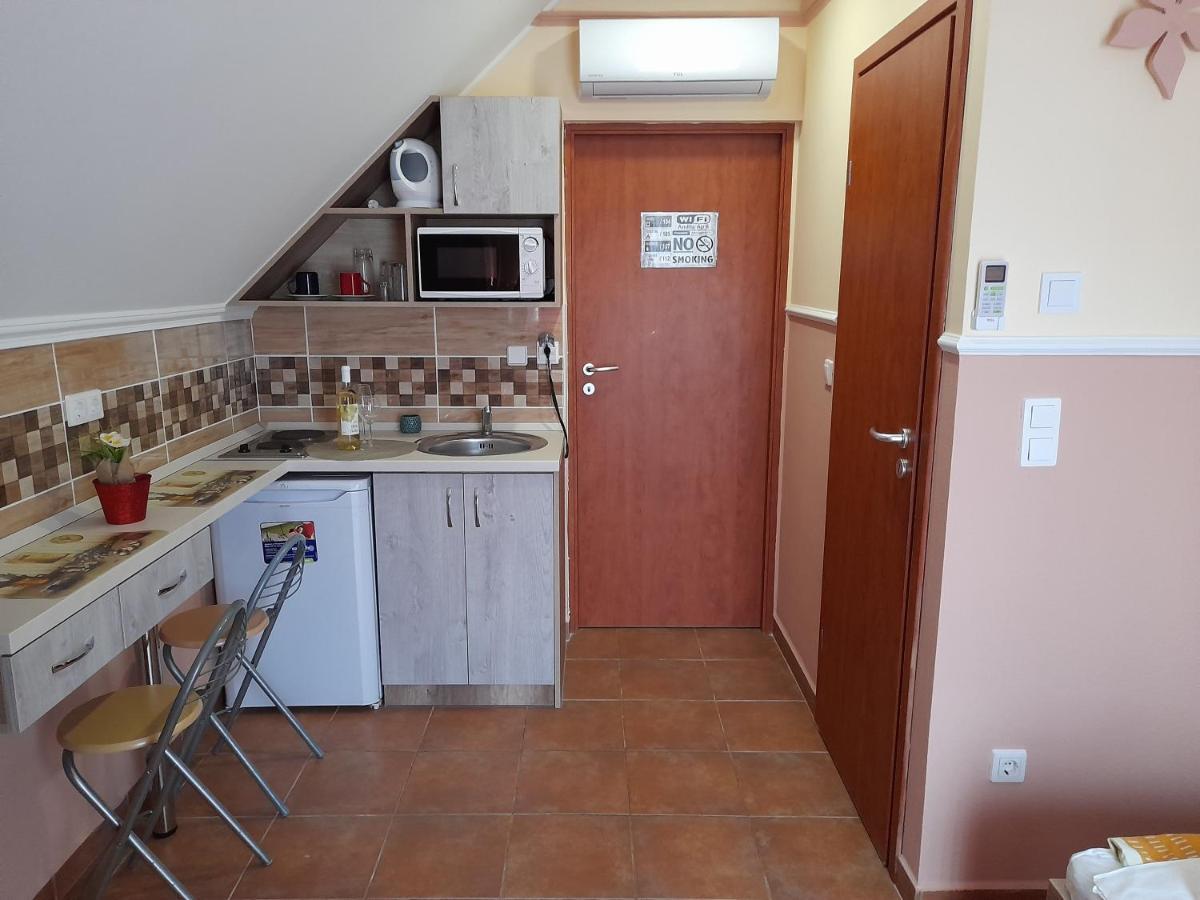 Hajdúszoboszló Andrea Apartman מראה חיצוני תמונה